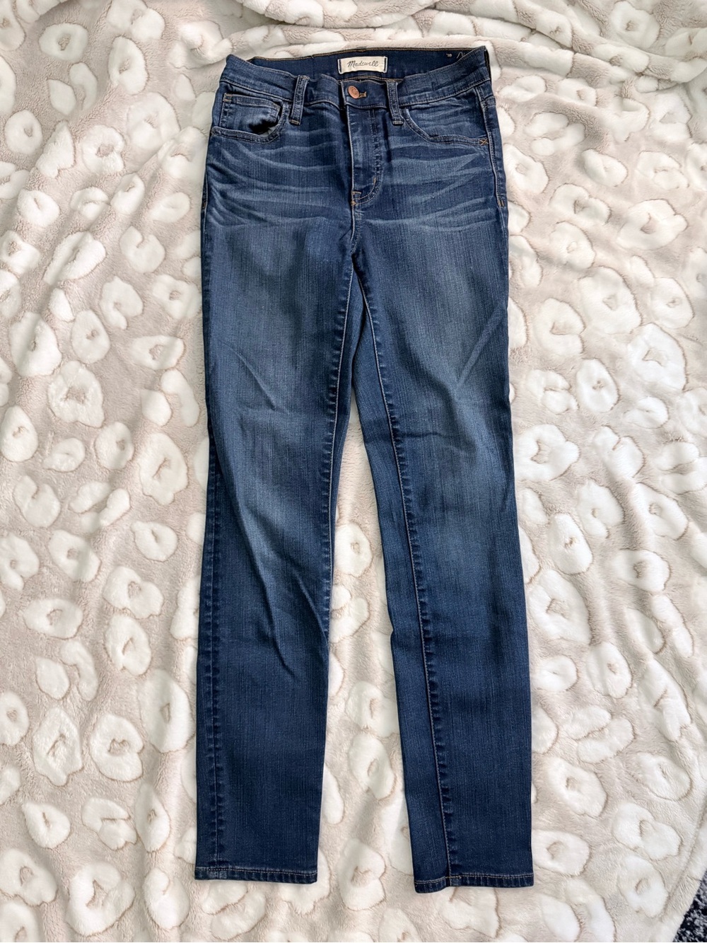 Madewell Skinny Jeans in Dark Indigo Wash Sz 25 E17